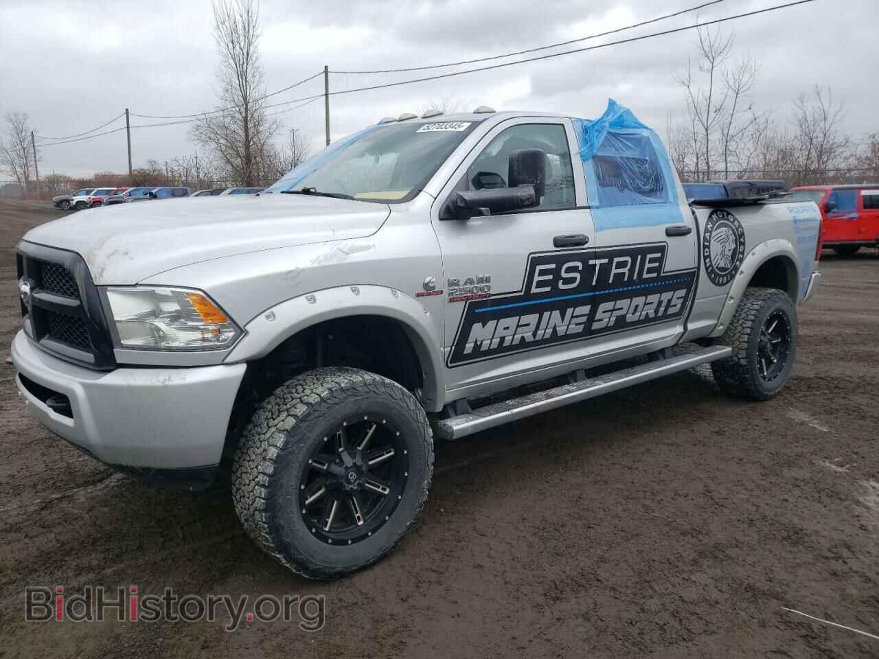 Photo 3C6UR5CL6HG571808 - RAM All Models 2017
