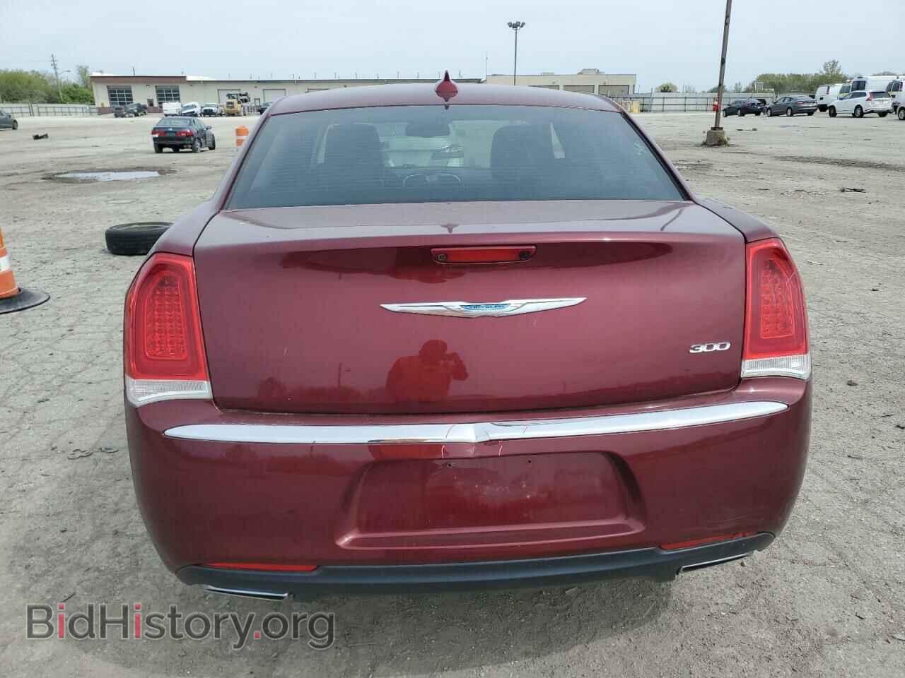 2017 CHRYSLER 300 - VIN: 2C3CCAAG0HH538649 - Фото 6