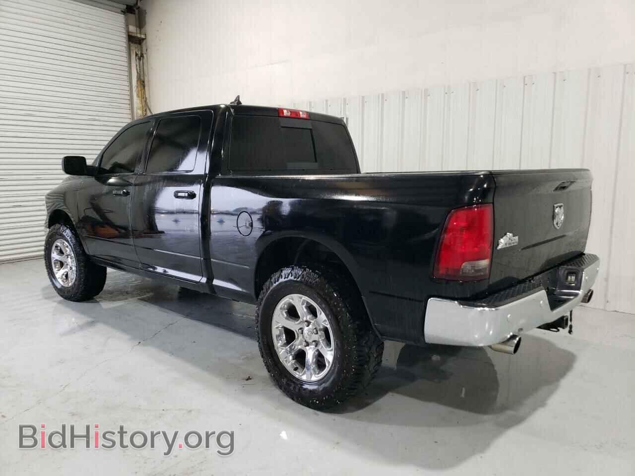 2019 RAM 1500 - VIN: 1C6RR7TT1KS658713 - Photo 2