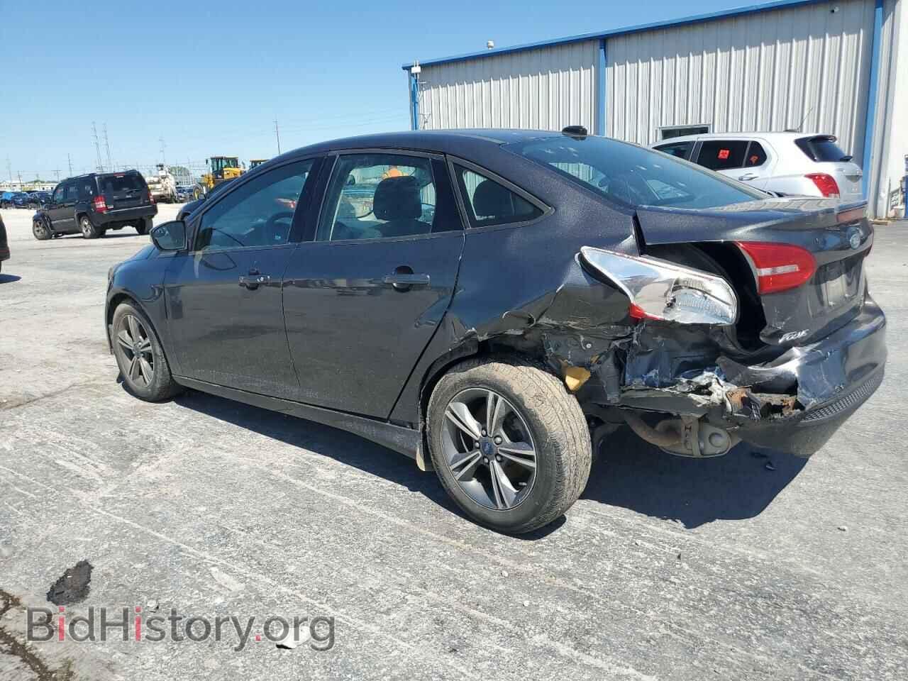 2017 FORD FOCUS - VIN: 1FADP3FE3HL229757 - Photo 2