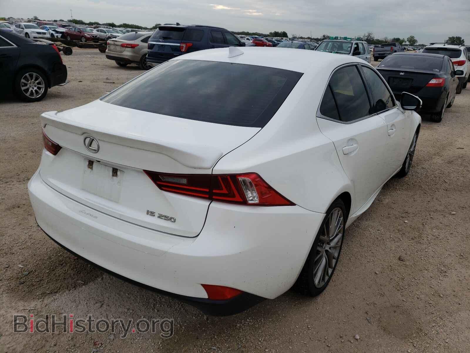 2014 LEXUS IS - VIN: JTHBF1D23E5031616 - Photo 4