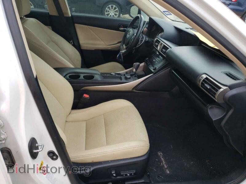 2014 Lexus IS (VIN JTHBF1D23E5031616) — фото 5 из 10