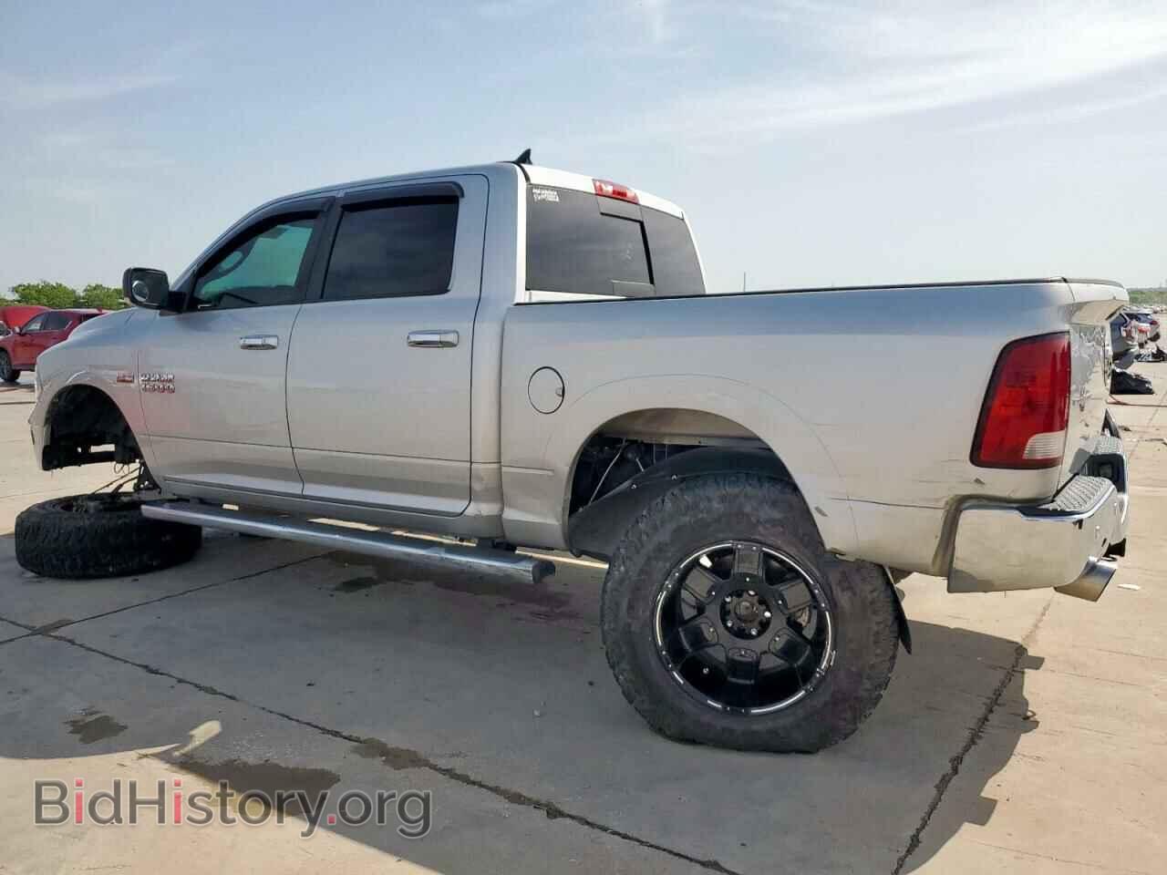 2016 RAM 1500 - VIN: 1C6RR6LT1GS242520 - Фото 2