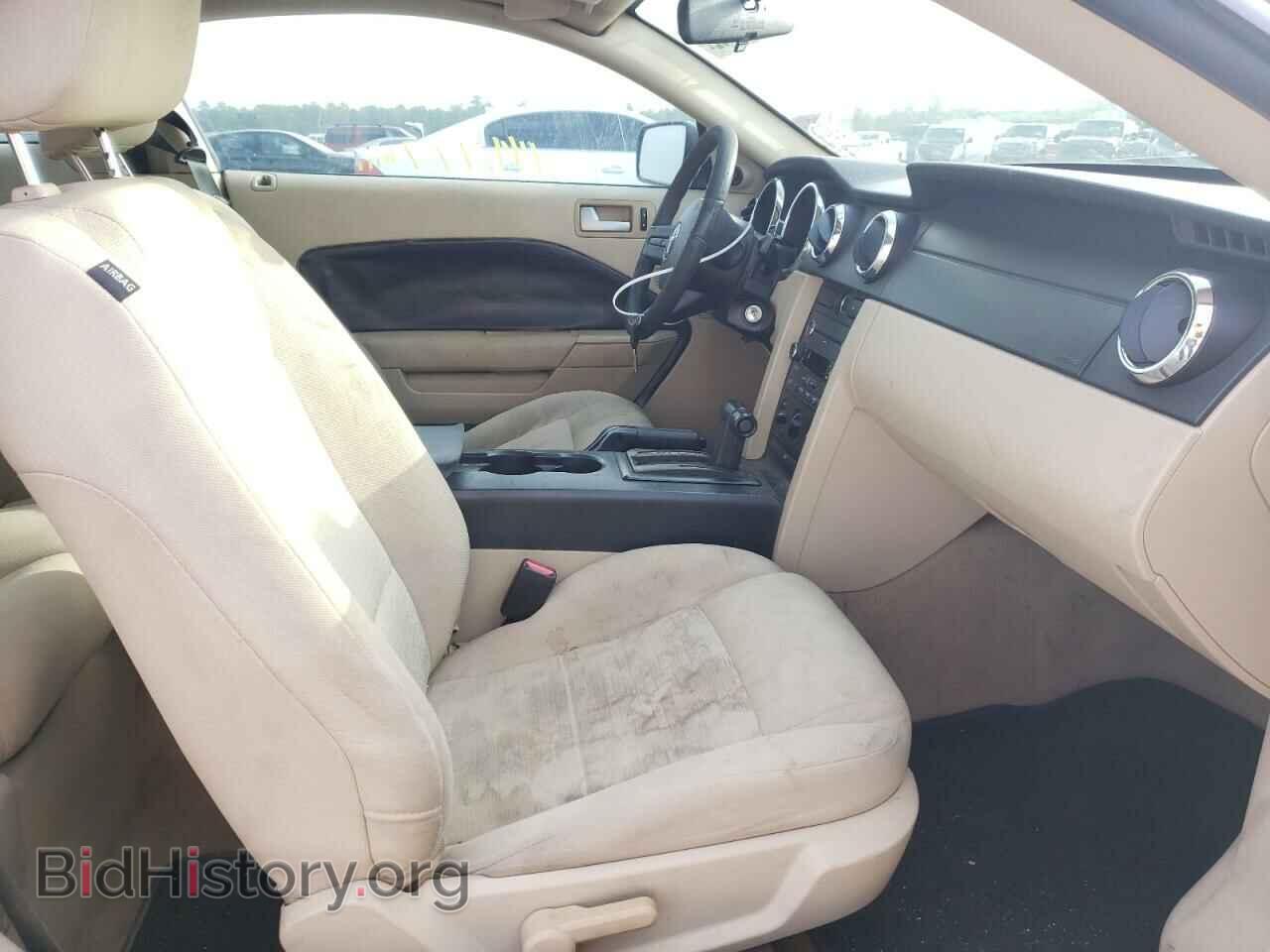 2008 FORD MUSTANG - VIN: 1ZVHT80N885111024 - Фото 5