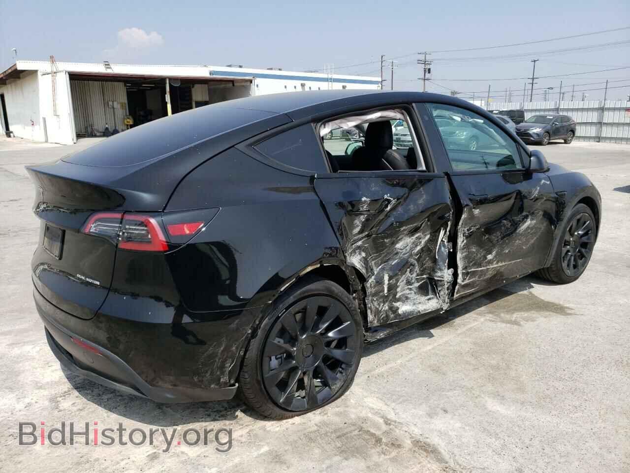 2022 TESLA MODEL Y - VIN: 7SAYGDEE5NF507434 - Фото 3