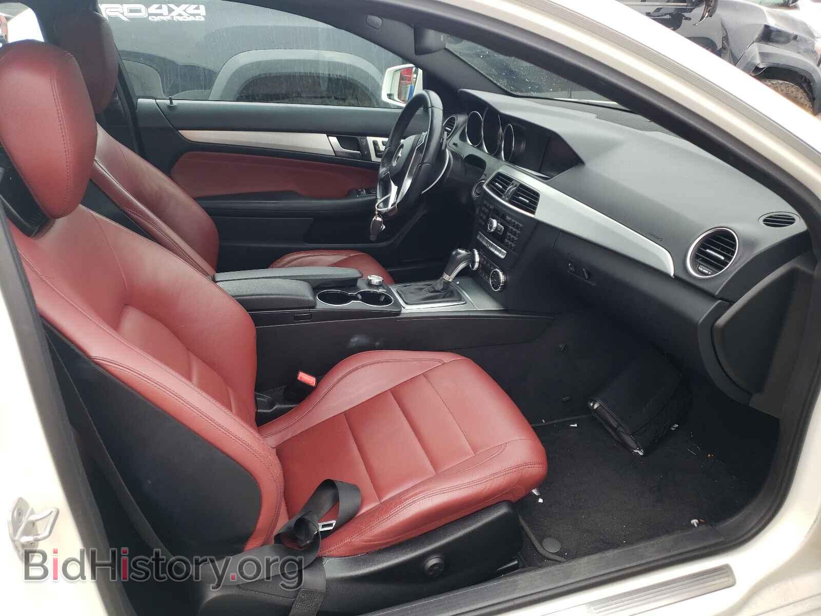 2012 MERCEDES-BENZ C-CLASS - VIN: WDDGJ5HB9CF905729 - Фото 5
