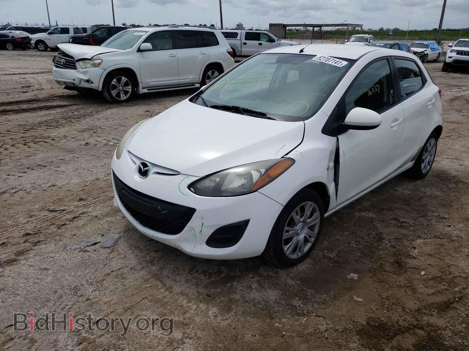 2014 MAZDA 2 - VIN: JM1DE1KY5E0177906 - Photo 2