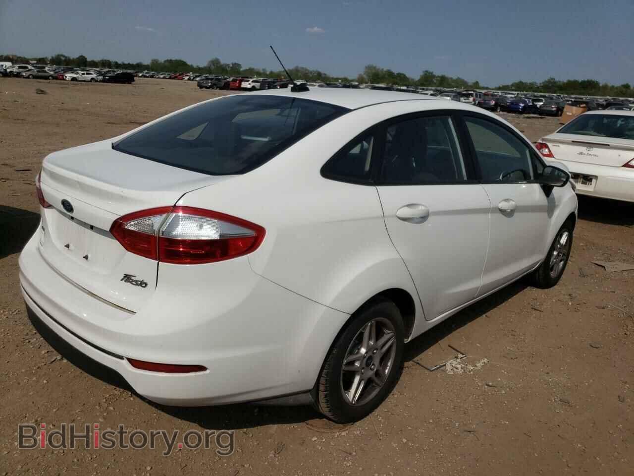 2017 FORD FIESTA - VIN: 3FADP4BJ2HM131908 - Фото 3