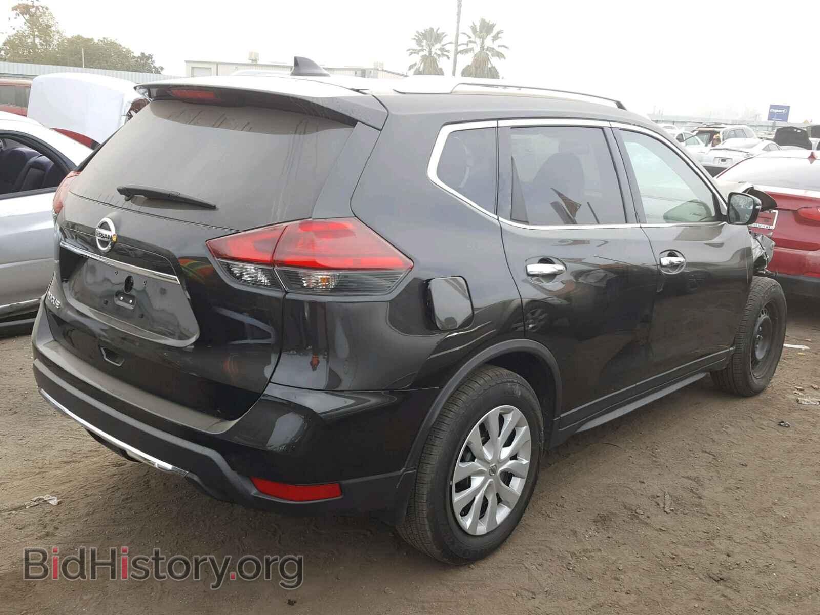 2017 NISSAN ROGUE S - VIN: KNMAT2MT9HP580377 - Фото 4
