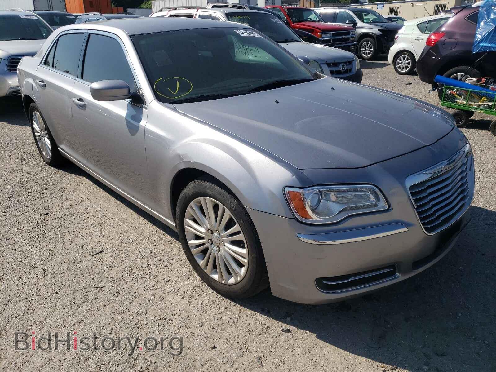 Фотография 2C3CCARG5EH355747 - CHRYSLER 300 2014