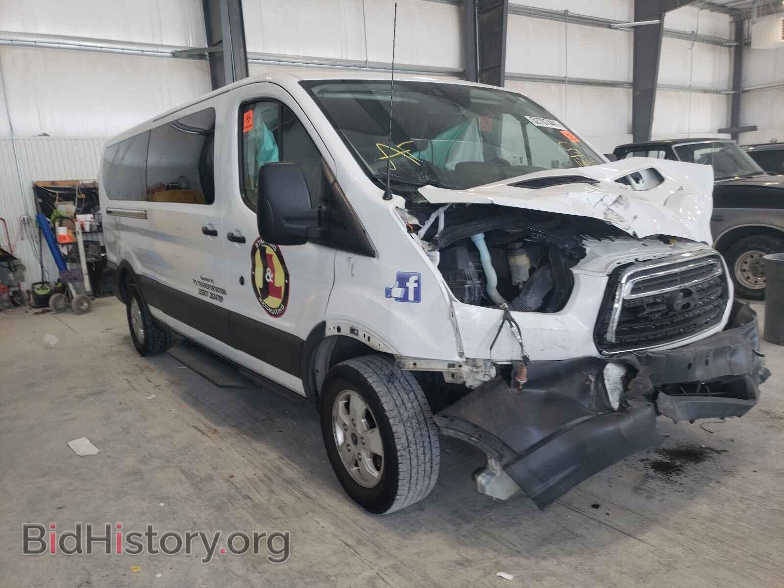 Photo 1FBZX2YM0HKB16664 - FORD TRANSIT CO 2017