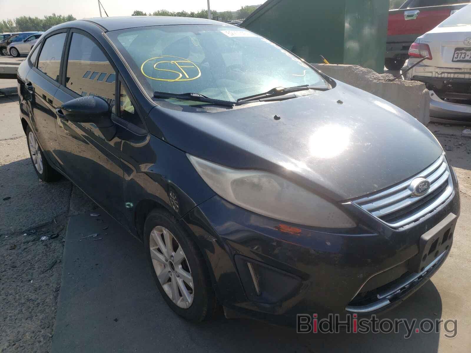 Photo 3FADP4BJ2BM154242 - FORD FIESTA 2011