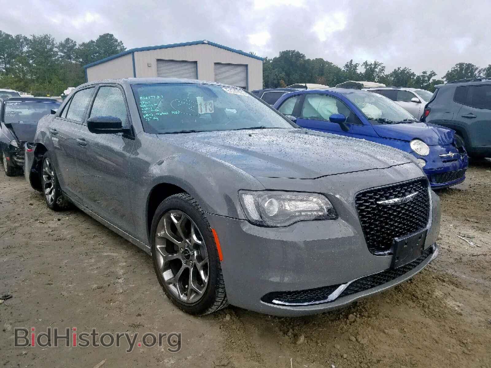 Фотография 2C3CCAAG7JH308130 - CHRYSLER 300 2018