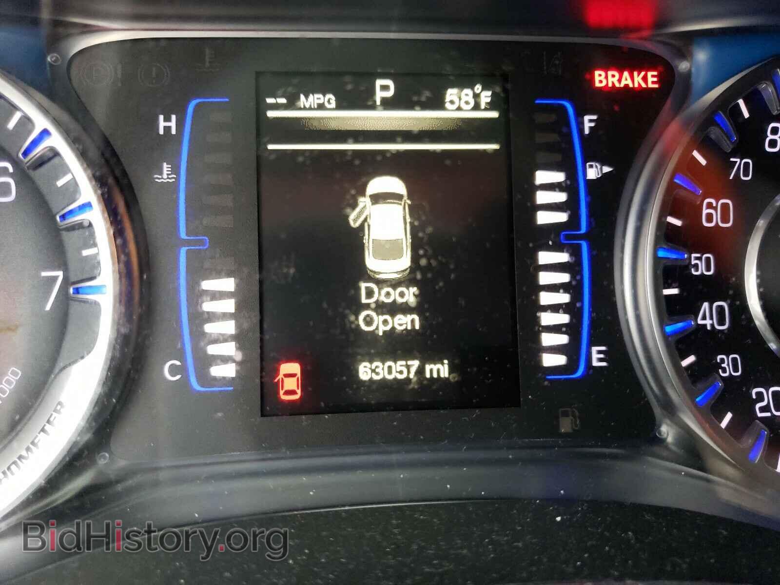 2015 CHRYSLER 200 - VIN: 1C3CCCAB5FN584563 - Фото 8