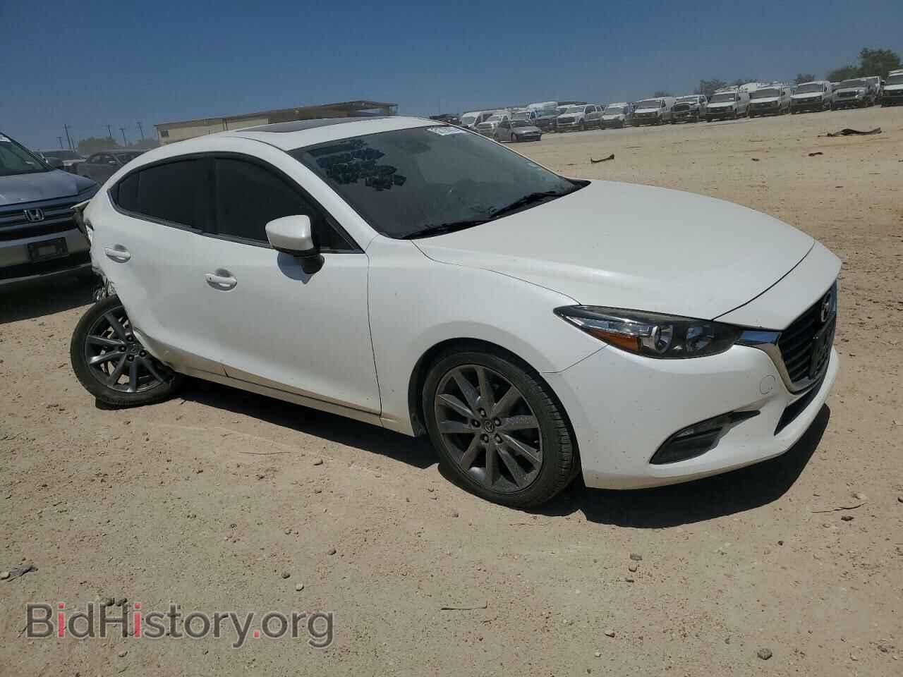 2018 MAZDA 3 - VIN: 3MZBN1V3XJM261375 - Фото 4