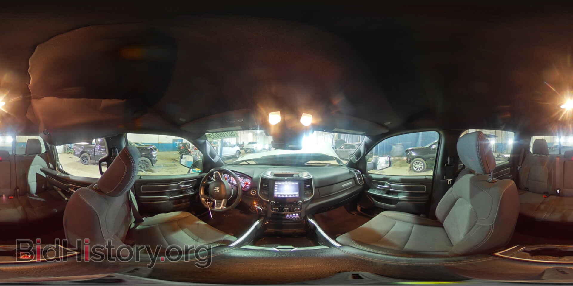 2020 RAM 1500 - VIN: 1C6RRFFG2LN286873 - Фото 14