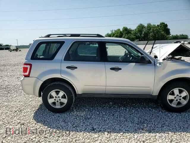 2011 FORD ESCAPE - VIN: 1FMCU0C70BKB97667 - Фото 11
