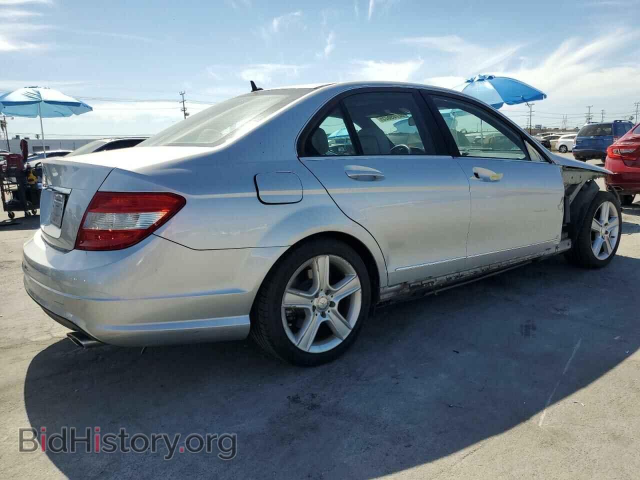 2011 MERCEDES-BENZ C-CLASS - VIN: WDDGF5EB2BR174774 - Фото 3