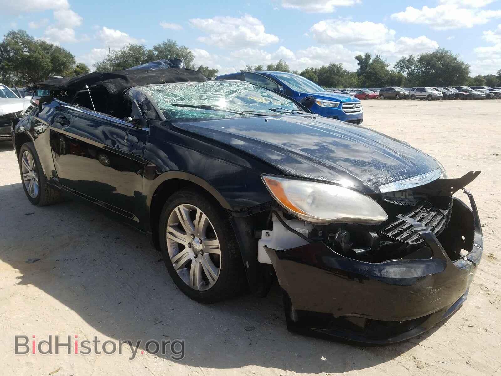 Photo 1C3BC2EB3BN597371 - CHRYSLER 200 2011