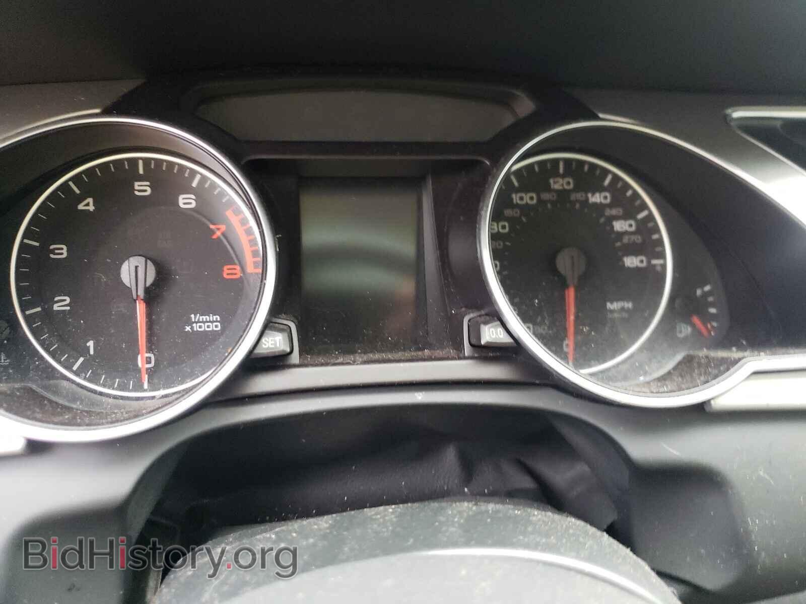 2010 AUDI A5 - VIN: WAULFAFR9AA011742 - Фото 8
