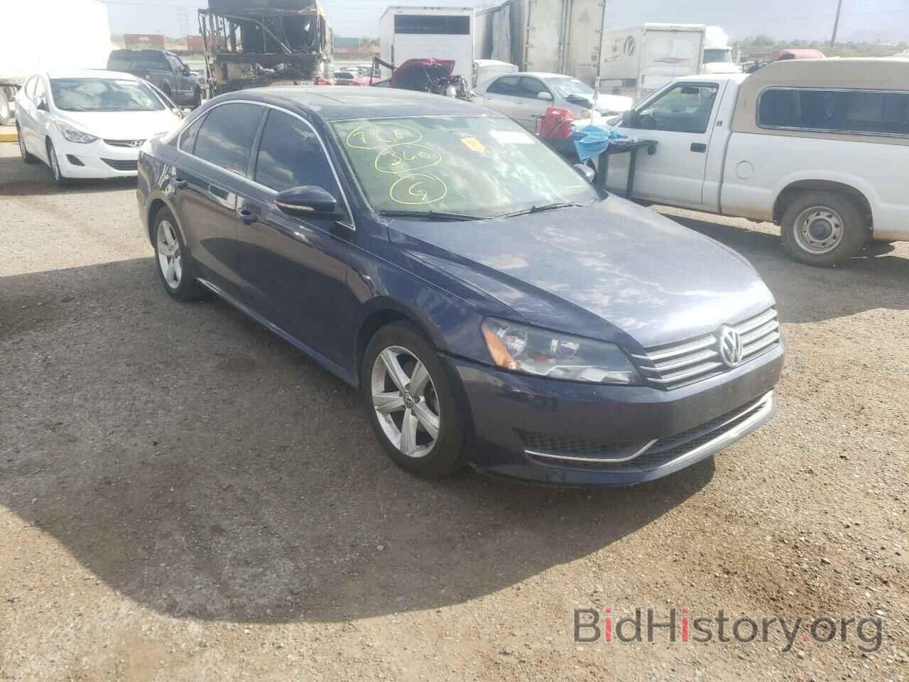 Photo 1VWBP7A31CC083704 - VOLKSWAGEN PASSAT 2012