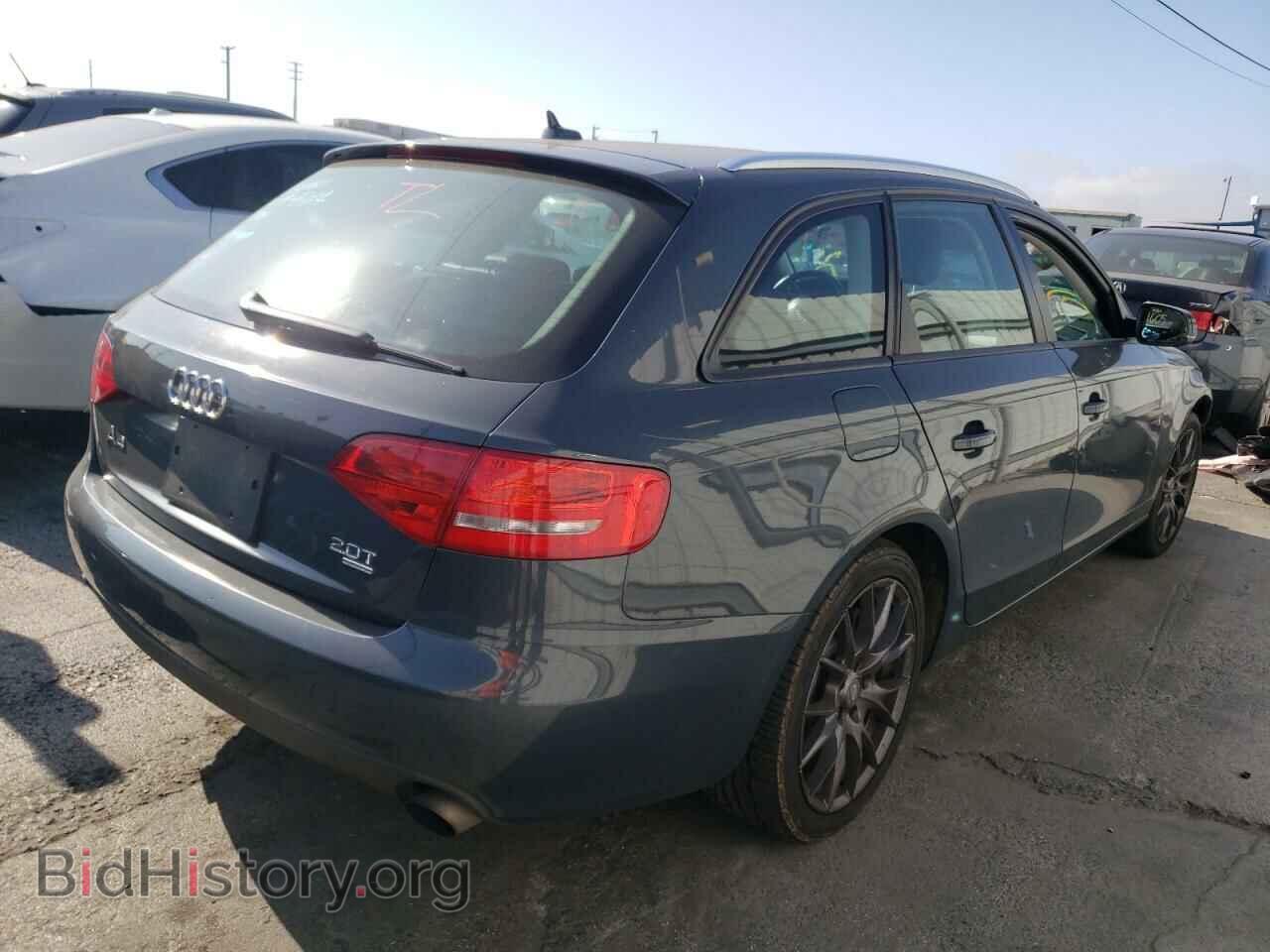 2010 AUDI A4 - VIN: WAUSFBFL0AA136402 - Photo 4