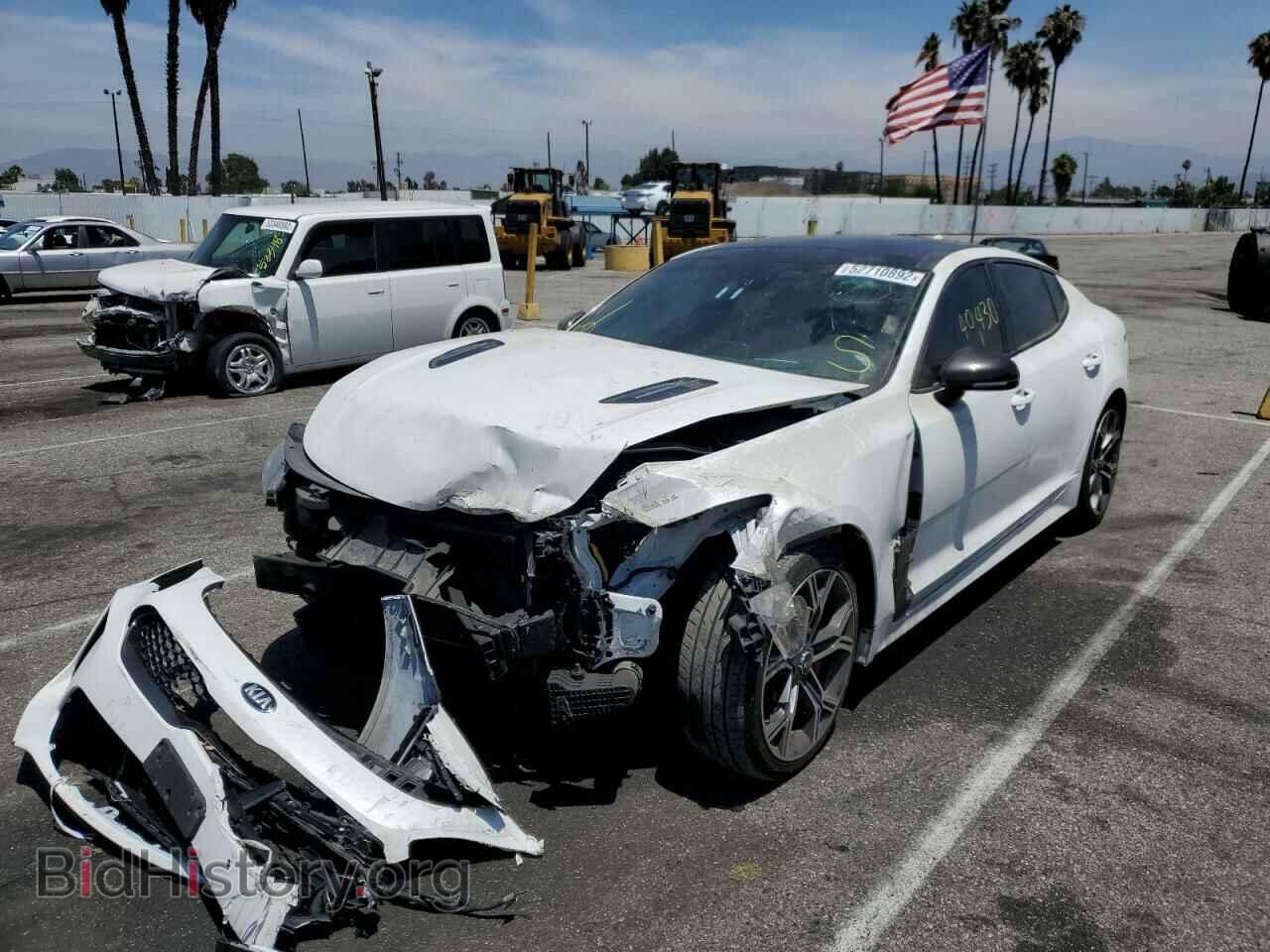 2018 KIA STINGER - VIN: KNAE55LC9J6036047 - Фото 2