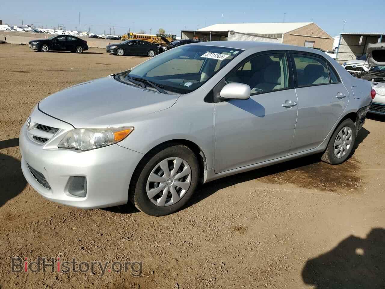 Фотография JTDBU4EE5B9129570 - TOYOTA COROLLA 2011