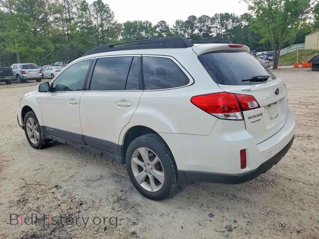 2013 SUBARU OUTBACK - VIN: 4S4BRCCC8D3205619 - Photo 2