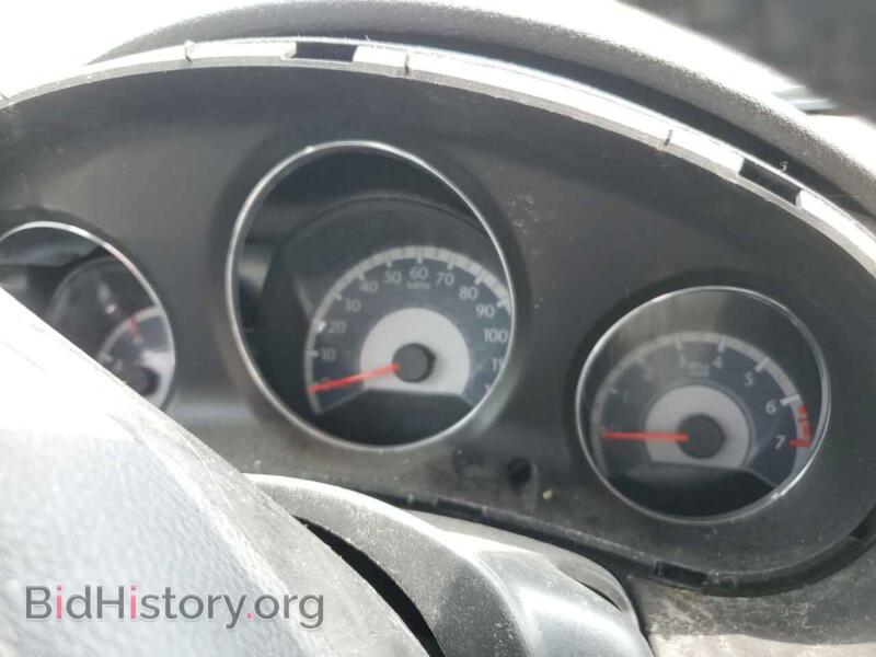 2013 Chrysler 200 (VIN 1C3CCBCG9DN751782) — photo 9 of 12