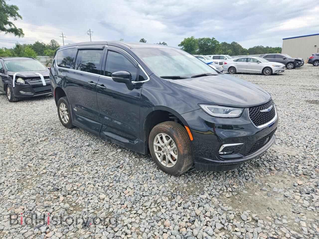 2023 CHRYSLER PACIFICA - VIN: 2C4RC1BG4PR516893 - Photo 4