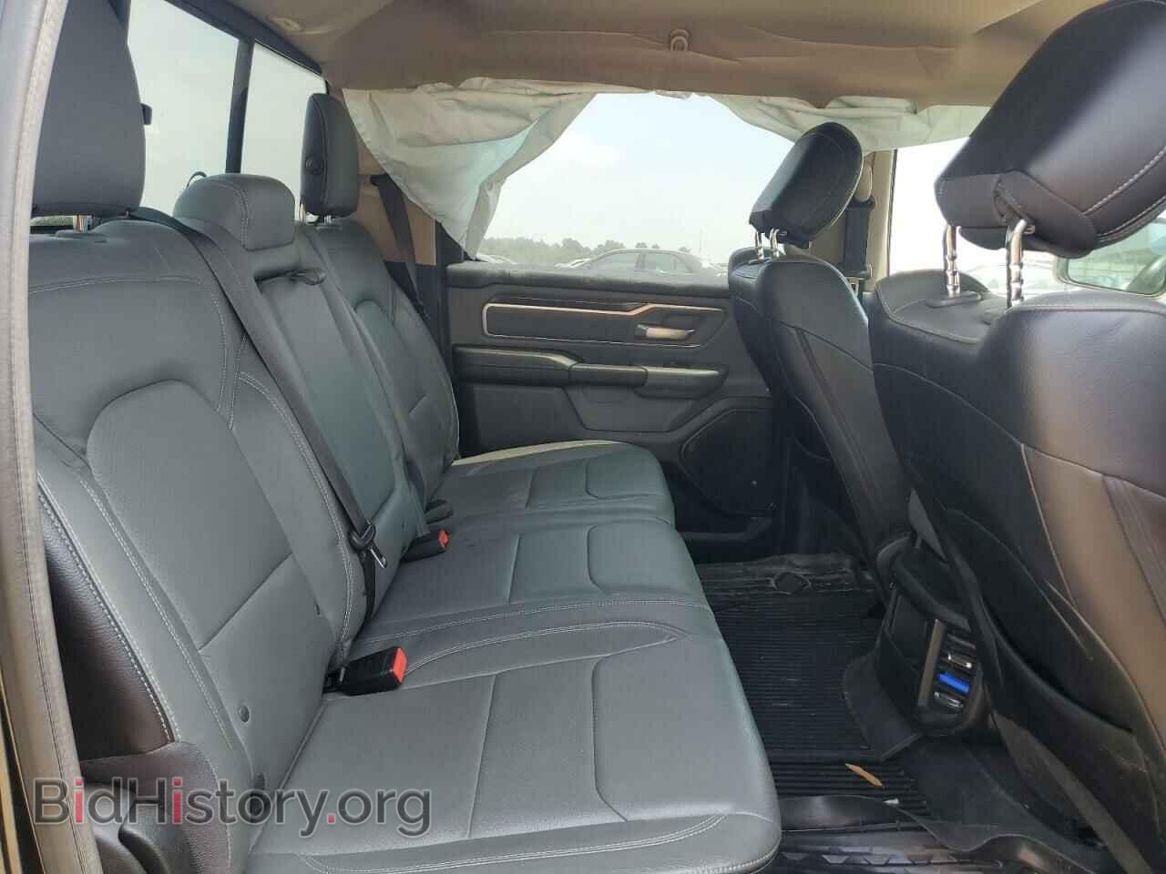 2019 RAM 1500 - VIN: 1C6SRFFTXKN797809 - Фото 10