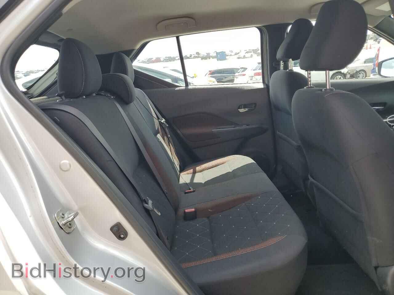 2019 NISSAN KICKS - VIN: 3N1CP5CU3KL561886 - Фото 10