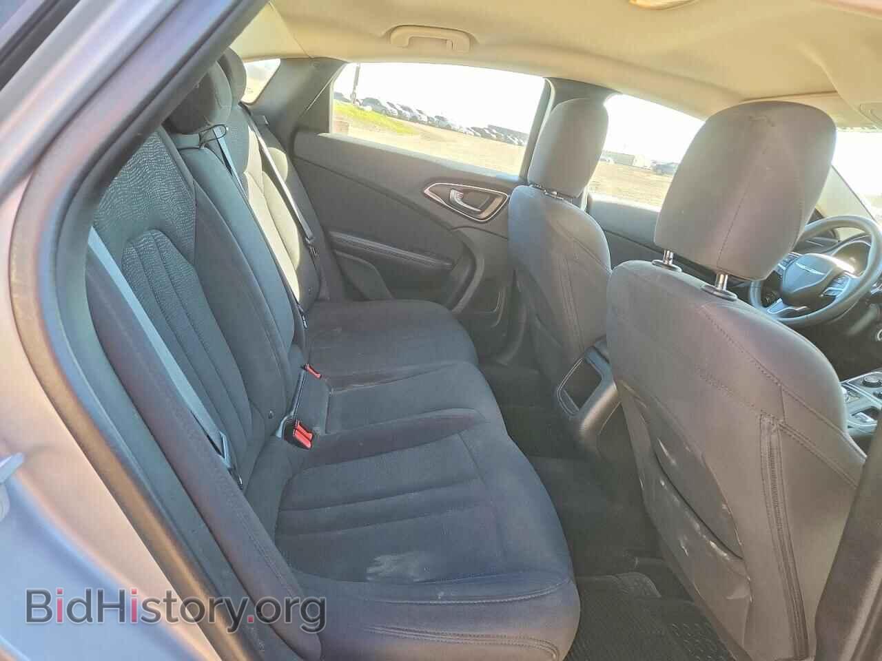 2015 CHRYSLER 200 - VIN: 1C3CCCFB2FN623845 - Фото 10