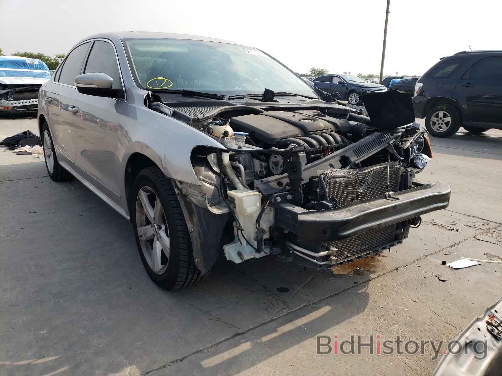 Photo 1VWCH7A32DC005161 - VOLKSWAGEN PASSAT 2013