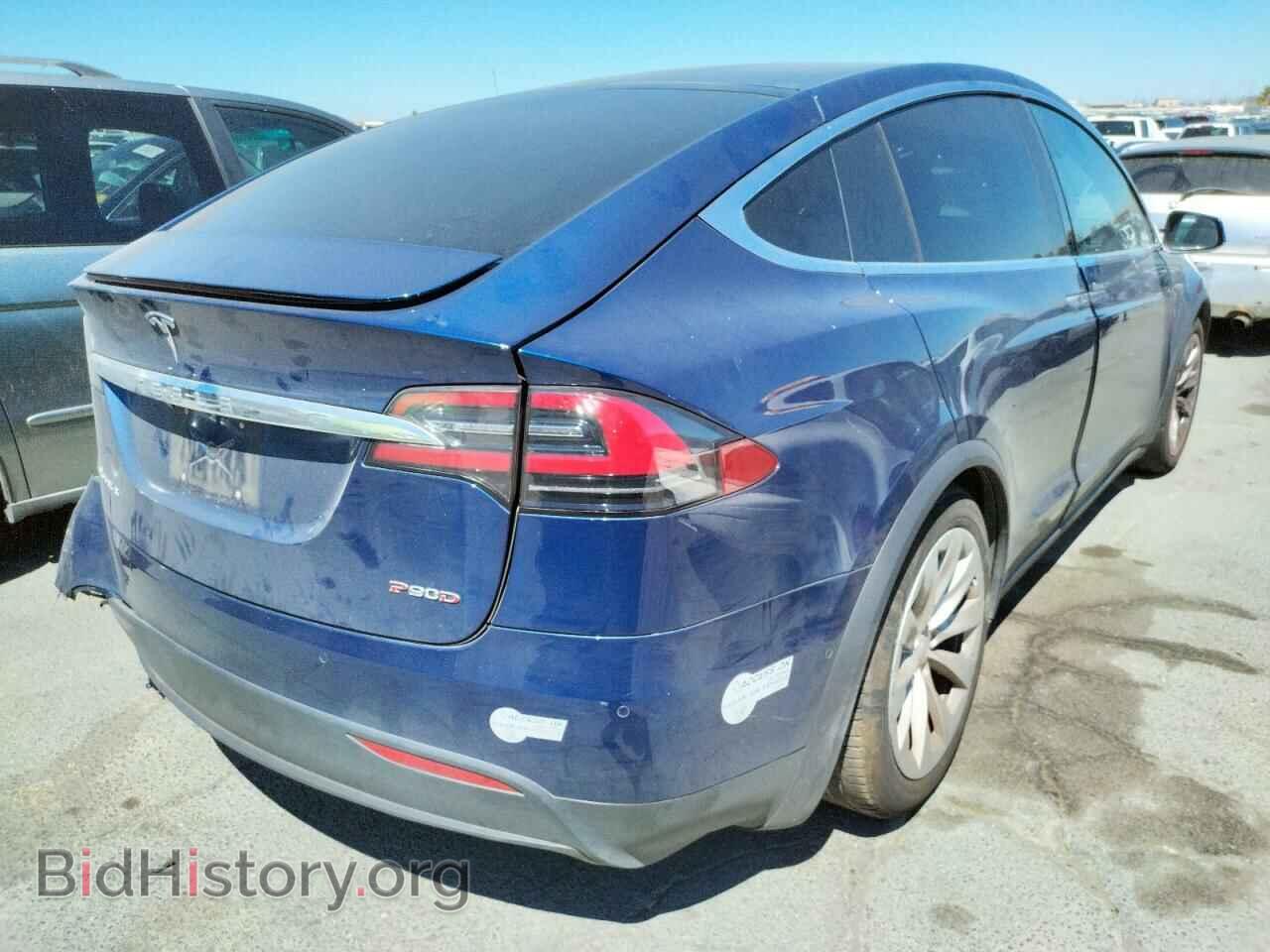 2016 TESLA MODEL X - VIN: 5YJXCBE42GF016404 - Photo 4