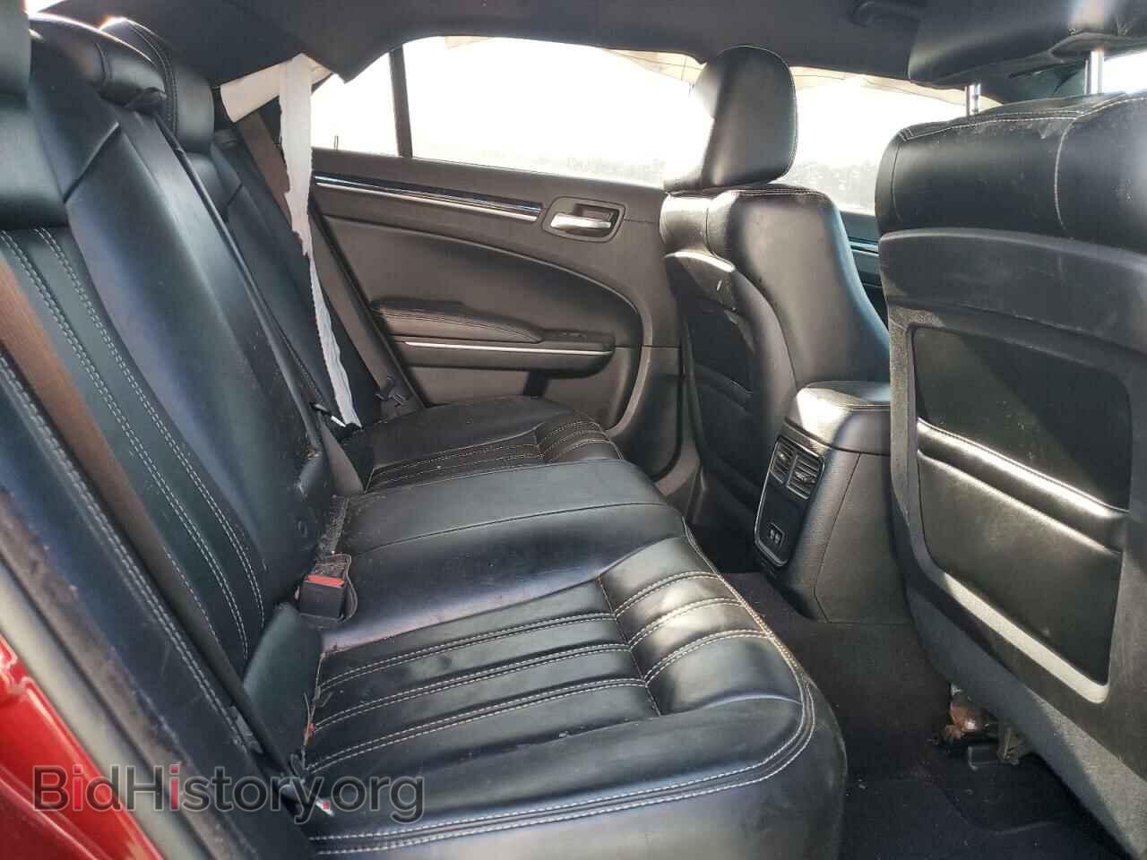 2019 CHRYSLER 300 - VIN: 2C3CCAGG7KH586468 - Фото 10