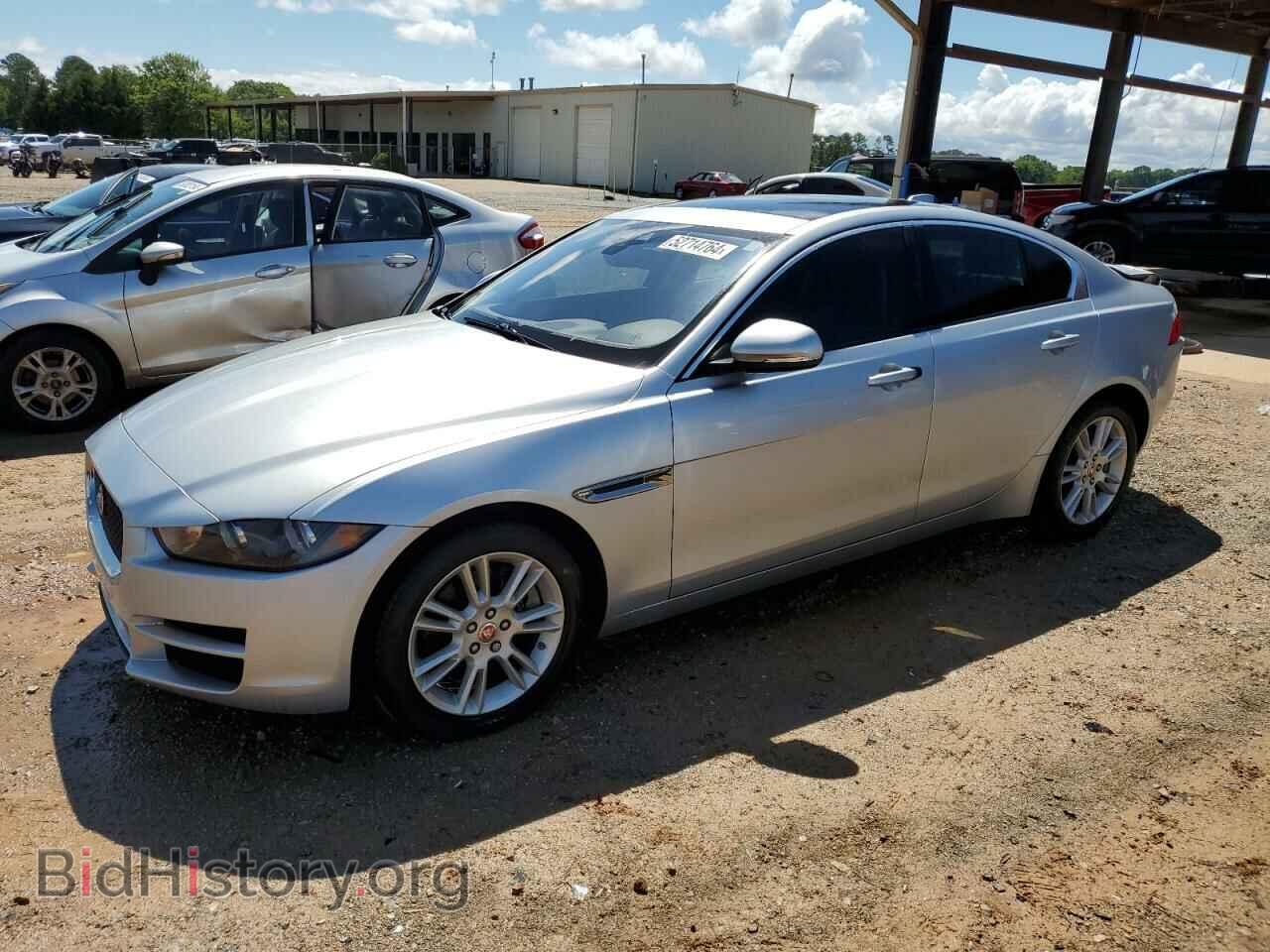 Фотография SAJAD4BG4HA964585 - JAGUAR XE 2017