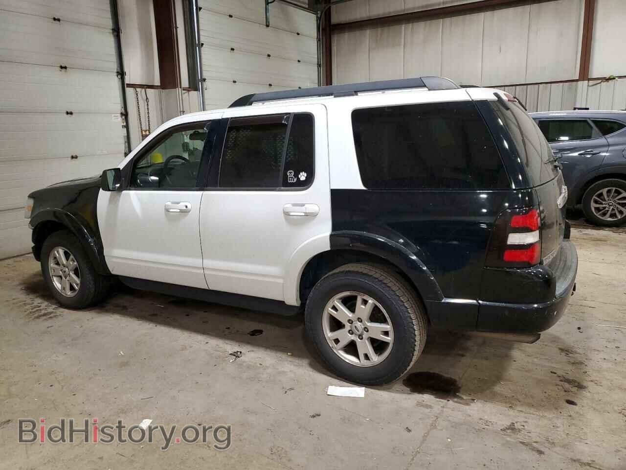 2010 FORD EXPLORER - VIN: 1FMEU7DE4AUA64329 - Фото 2