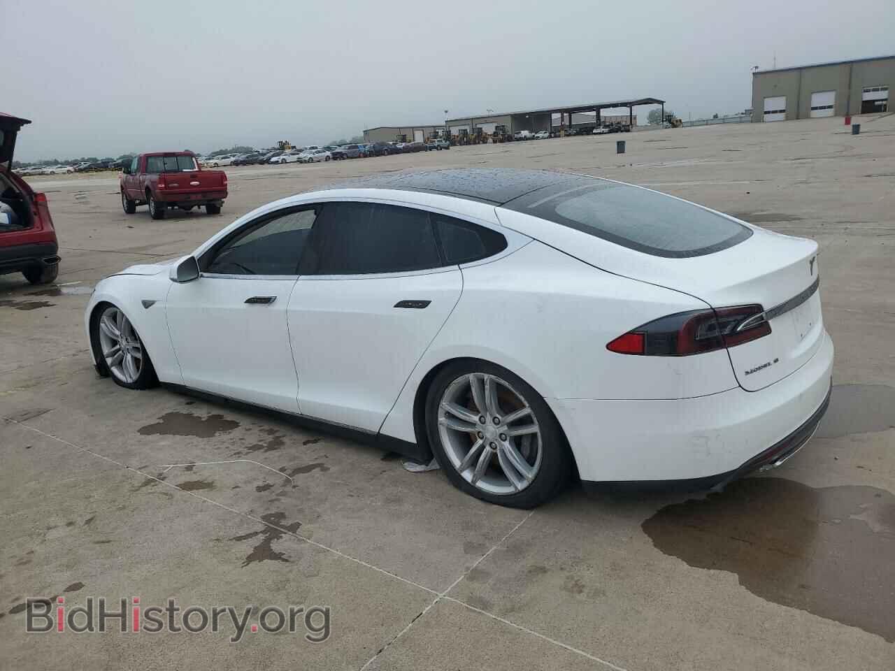 2013 TESLA MODEL S - VIN: 5YJSA1CGXDFP22040 - Фото 2