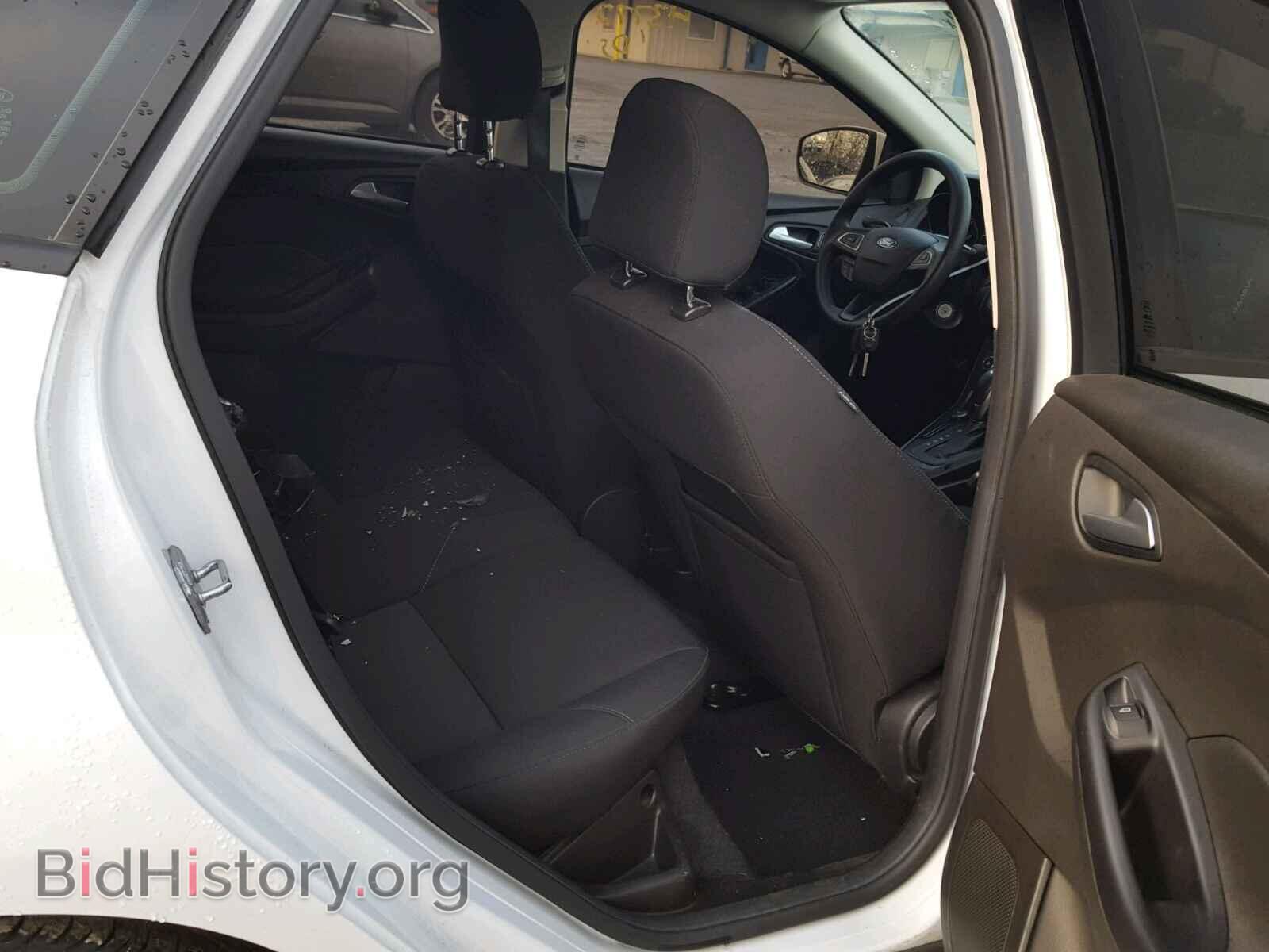 2016 FORD FOCUS - VIN: 1FADP3K22GL363833 - Фото 6