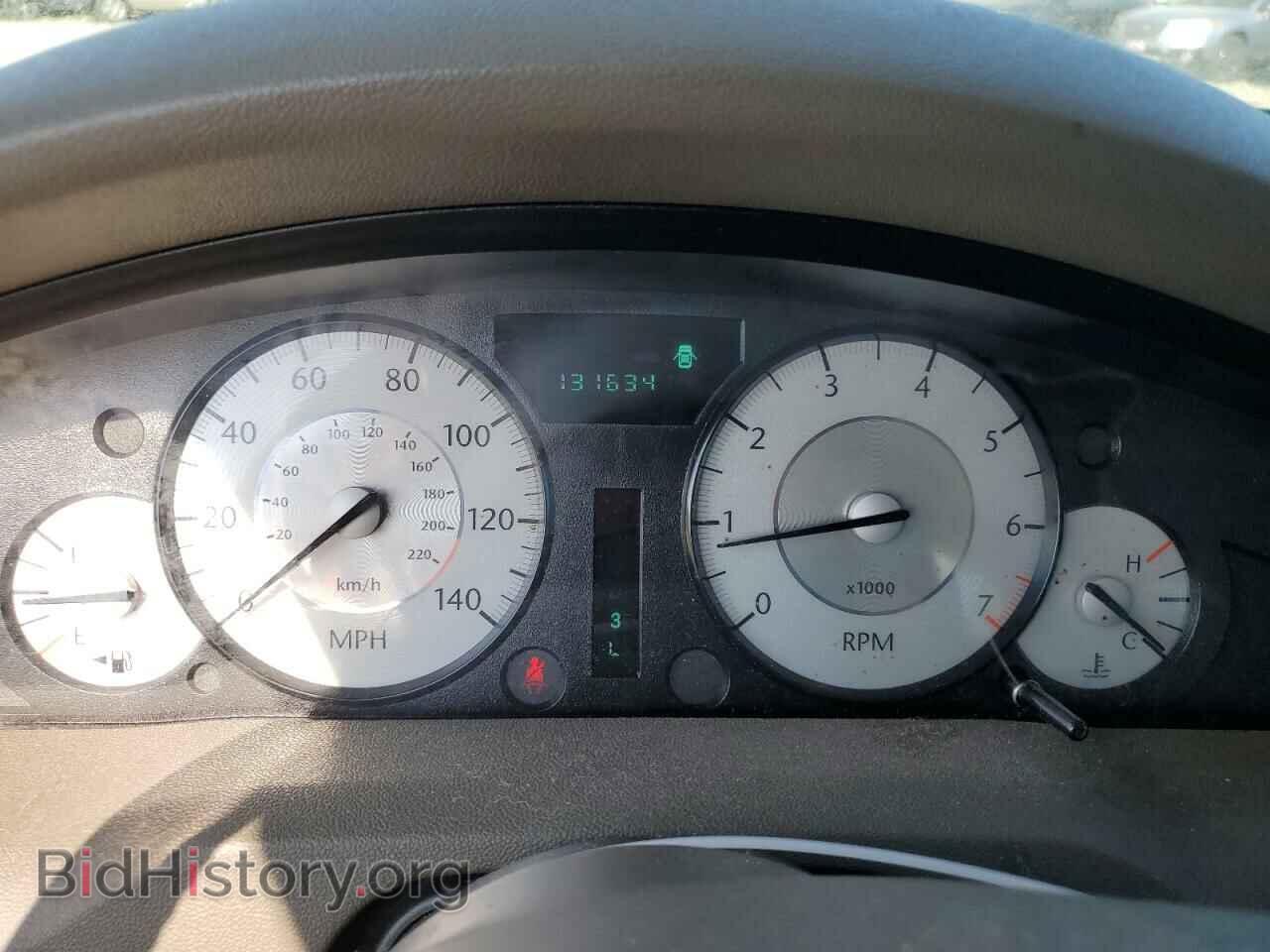 2010 CHRYSLER 300 - VIN: 2C3CA5CV2AH221728 - Фото 9