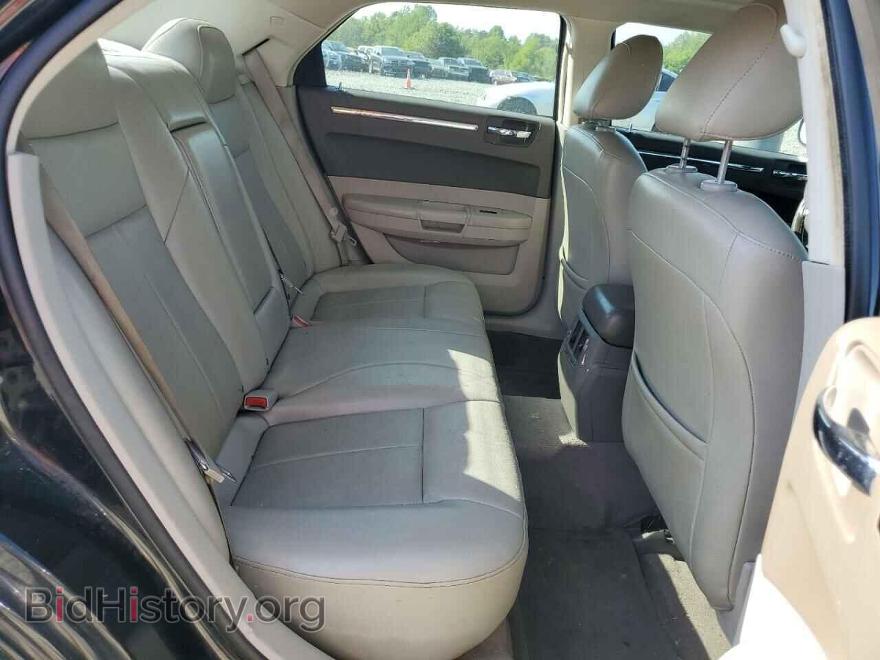 2010 CHRYSLER 300 - VIN: 2C3CA5CV2AH221728 - Фото 10