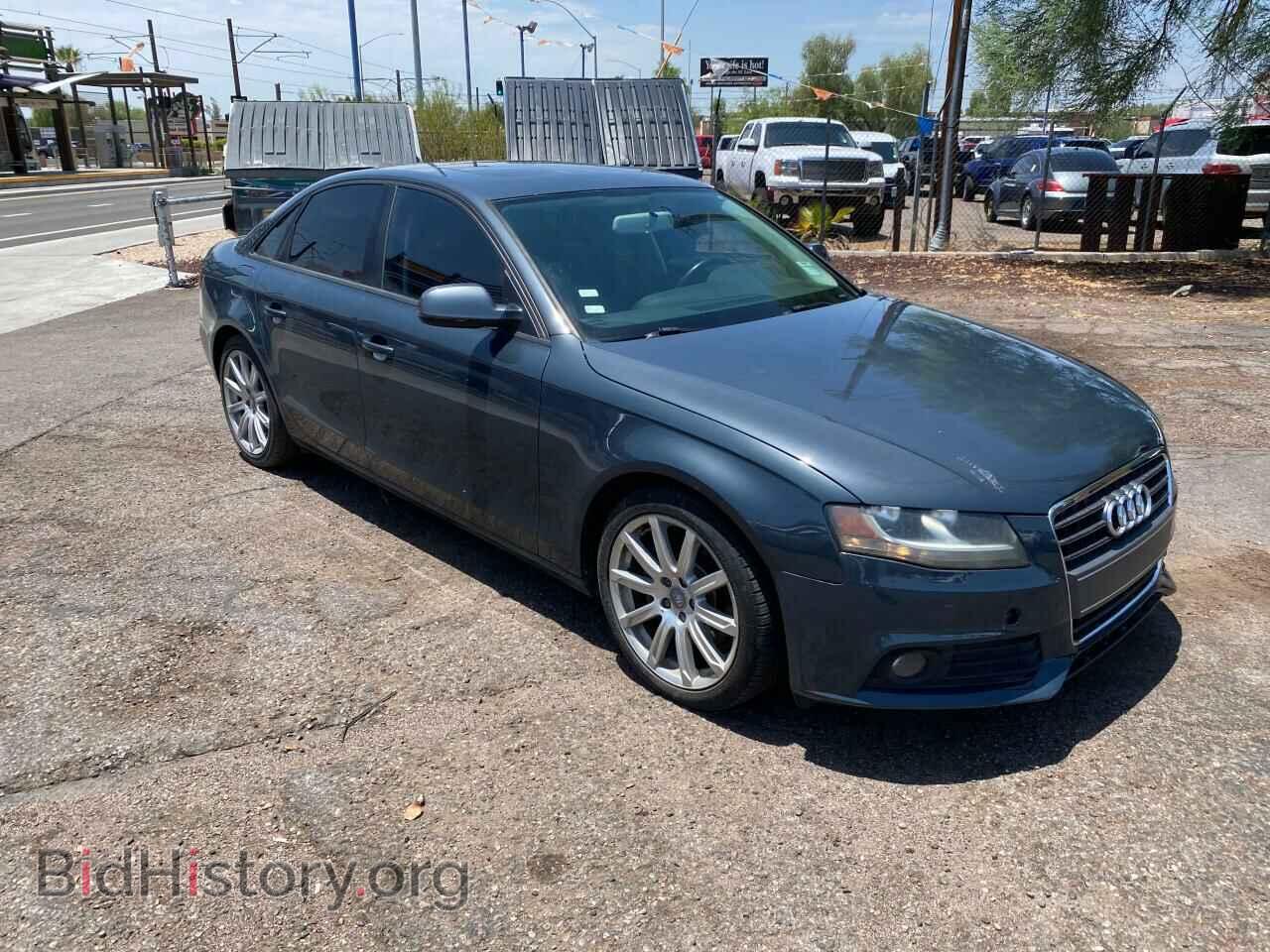 Фотография WAUAFAFLXBN048229 - AUDI A4 2011