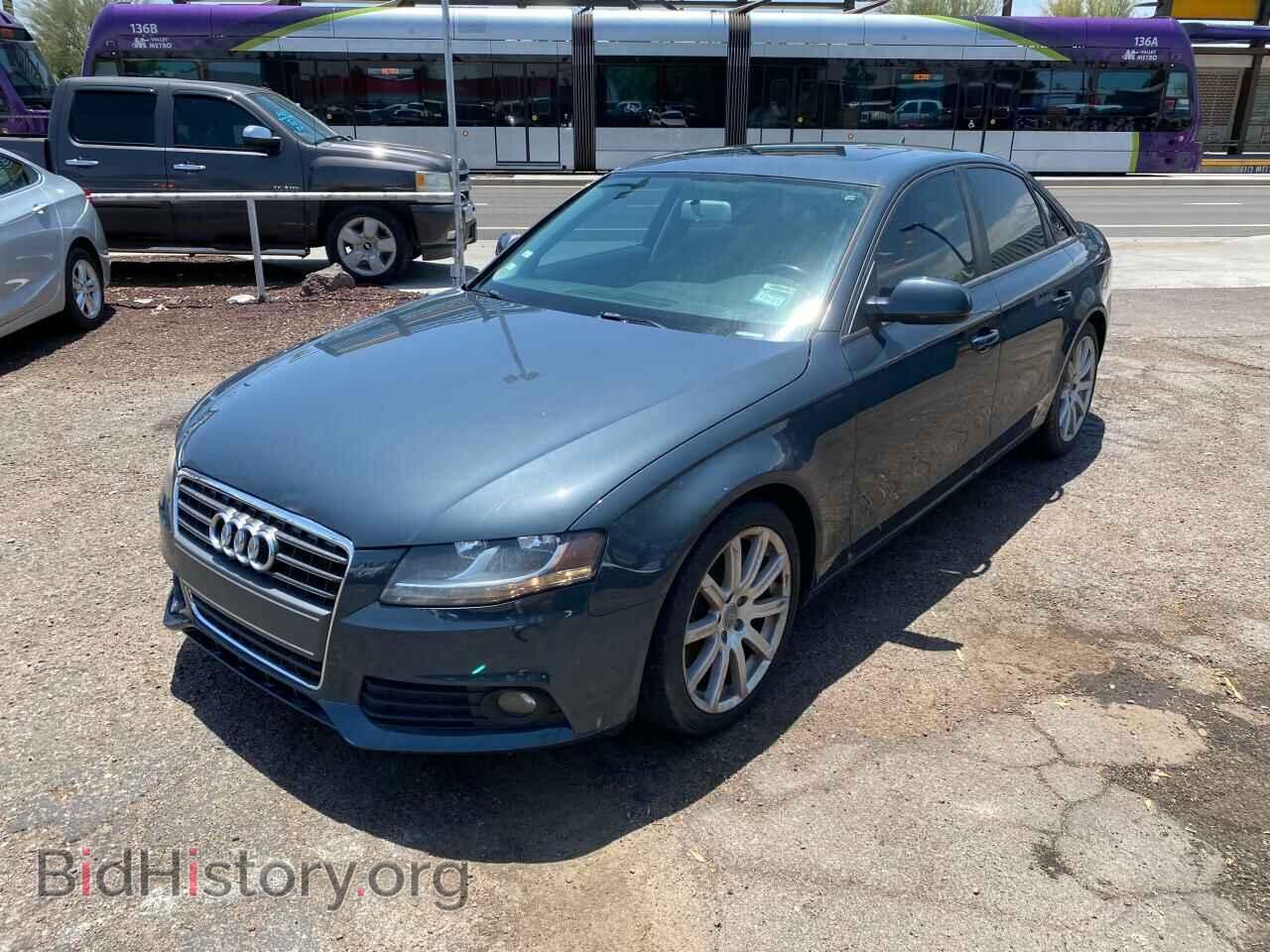 2011 AUDI A4 - VIN: WAUAFAFLXBN048229 - Фото 2