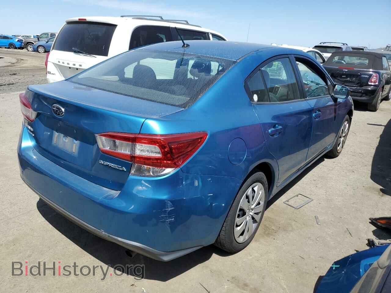2018 SUBARU IMPREZA - VIN: 4S3GKAA64J1608701 - Фото 3