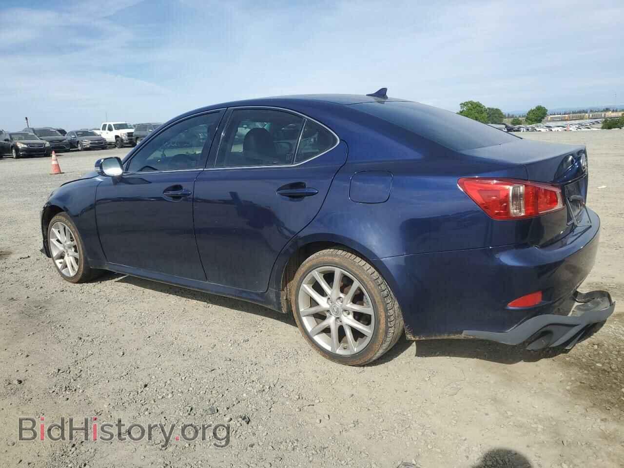 2011 LEXUS IS - VIN: JTHCF5C25B5044912 - Photo 2