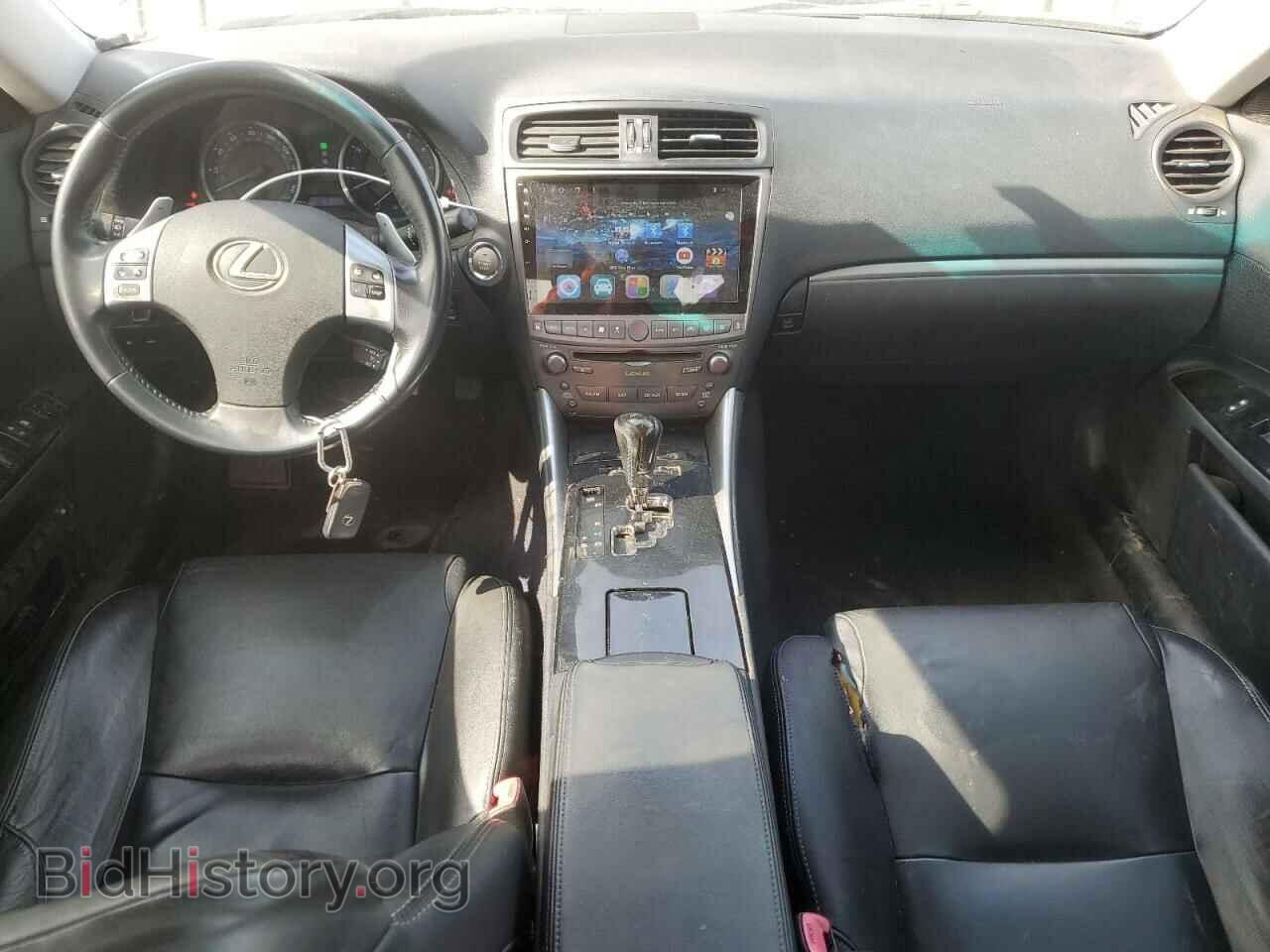 2011 LEXUS IS - VIN: JTHCF5C25B5044912 - Photo 8
