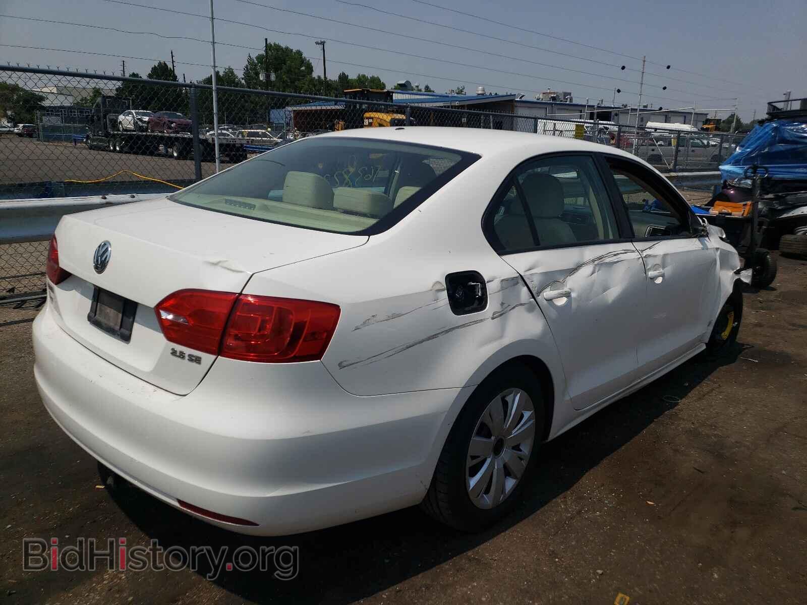 2011 VOLKSWAGEN JETTA - VIN: 3VWDZ7AJ9BM360131 - Фото 4