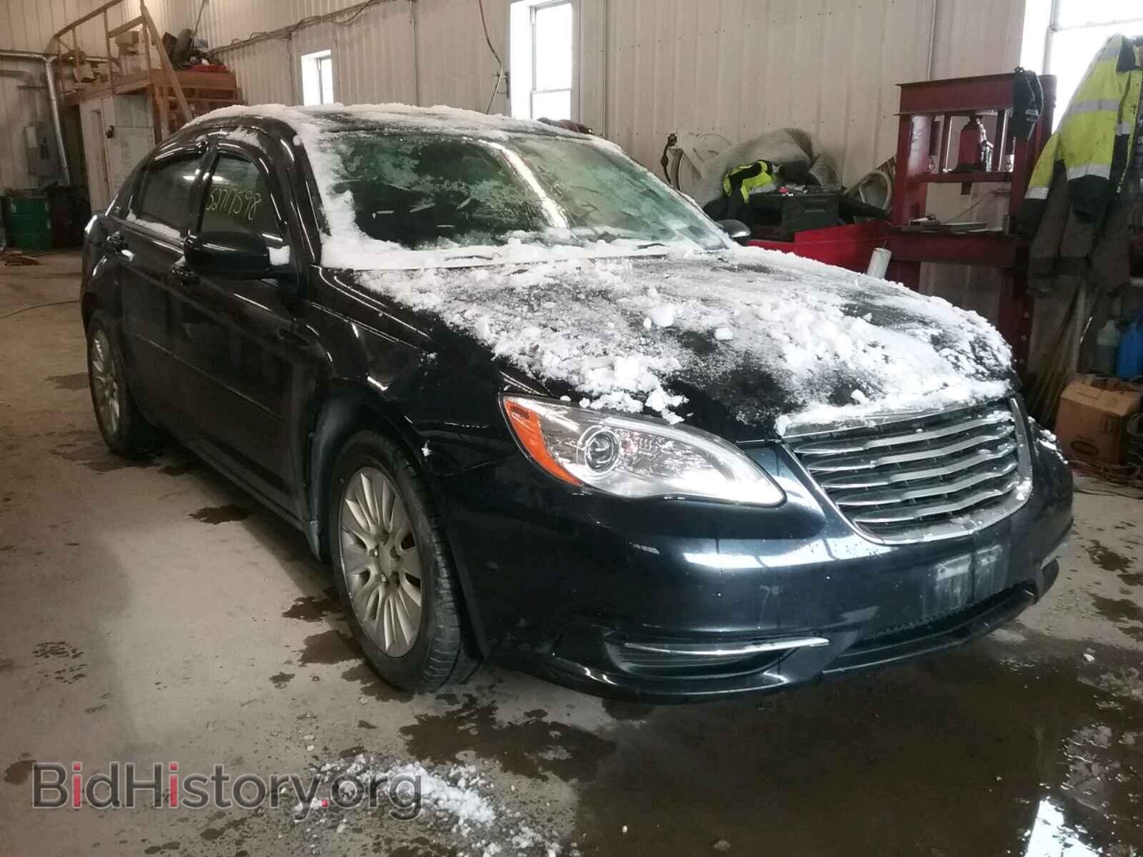 Photo 1C3BC4FB6BN558476 - CHRYSLER 200 2011